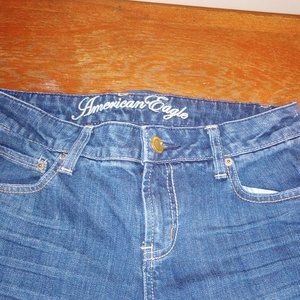 Women's American Eagle Jeans